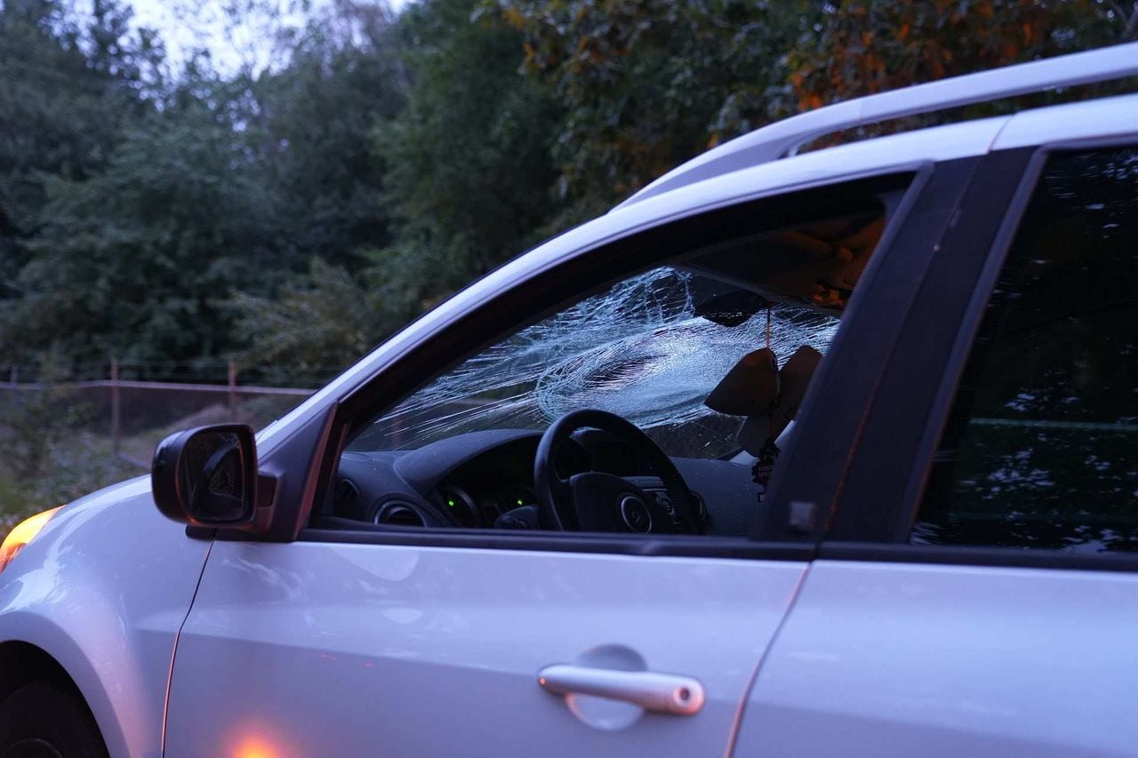 De auto is in beslag genomen (foto: WeertdeGekste / SQ Vision).
