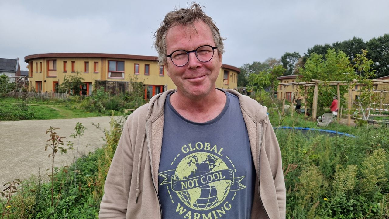 Ad Vlems is trots op Ecodorp Boekel (foto: Tom Berkers).