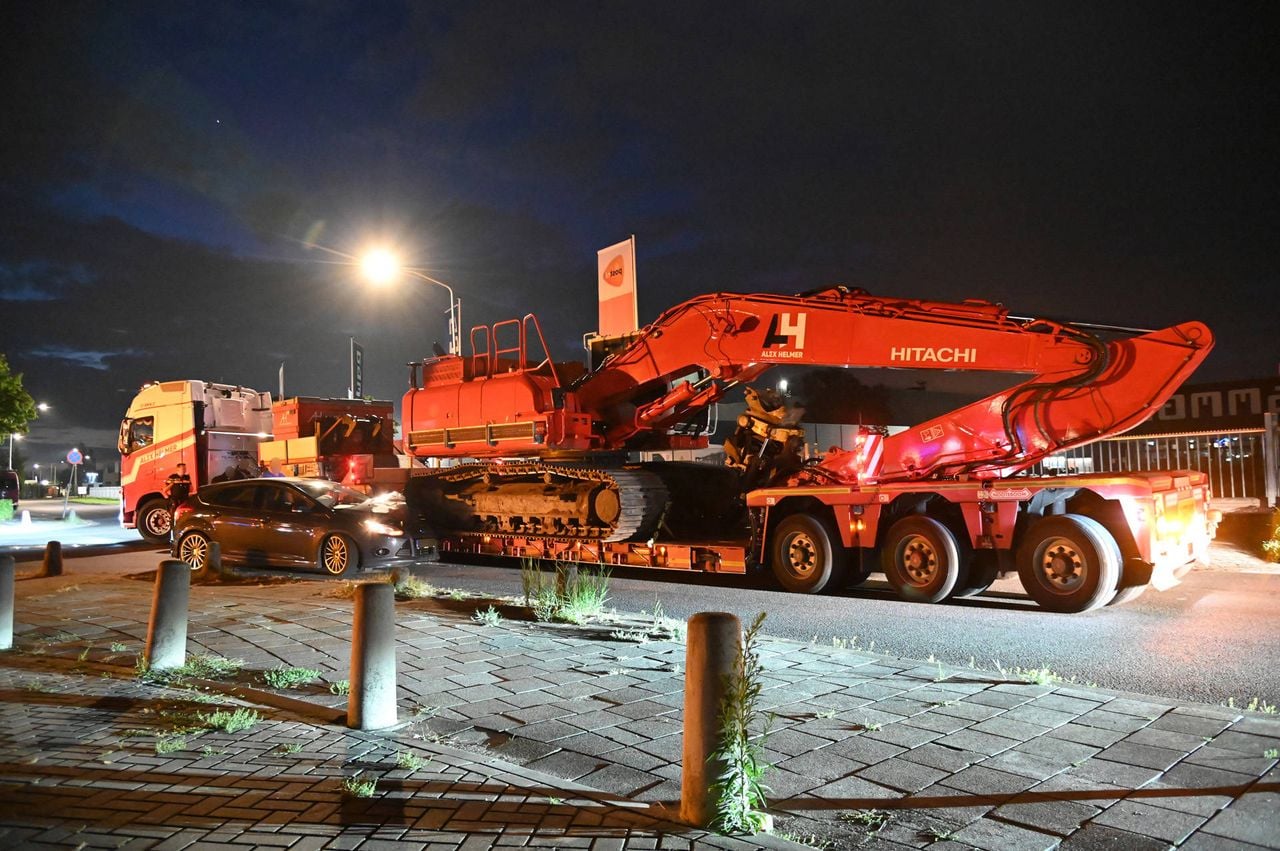Het ongeluk gebeurde in een bocht (foto: Perry Roovers / Persbureau Heitink).