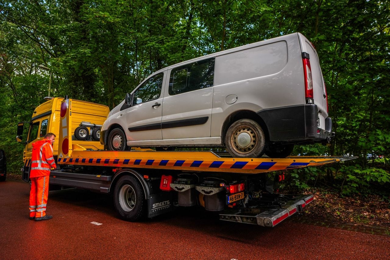 Vijf voertuigen werden in beslag genomen (foto: SQ Vision).