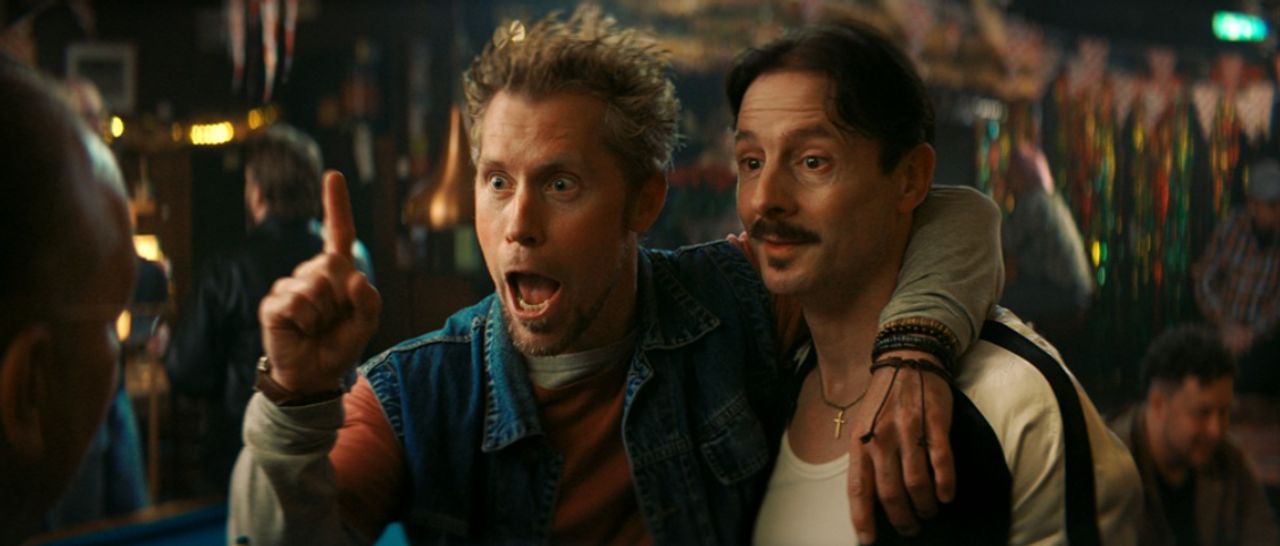 Tim Haars en Huub Smit in de film 'Carnaval' (foto: Boas van Milligen Bielke). 