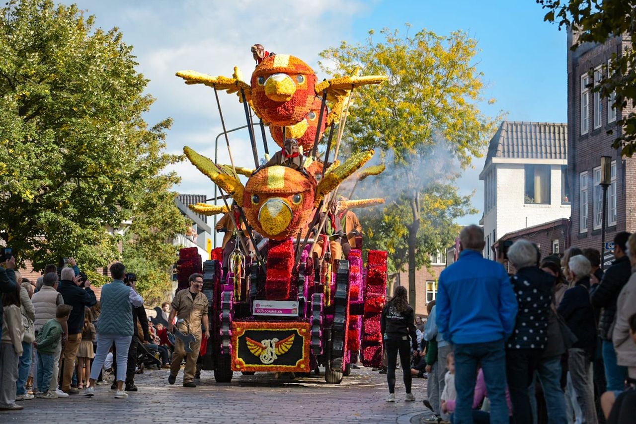 De wagen van buurtschap Oud Dommelen (foto: Wesley van Bree).