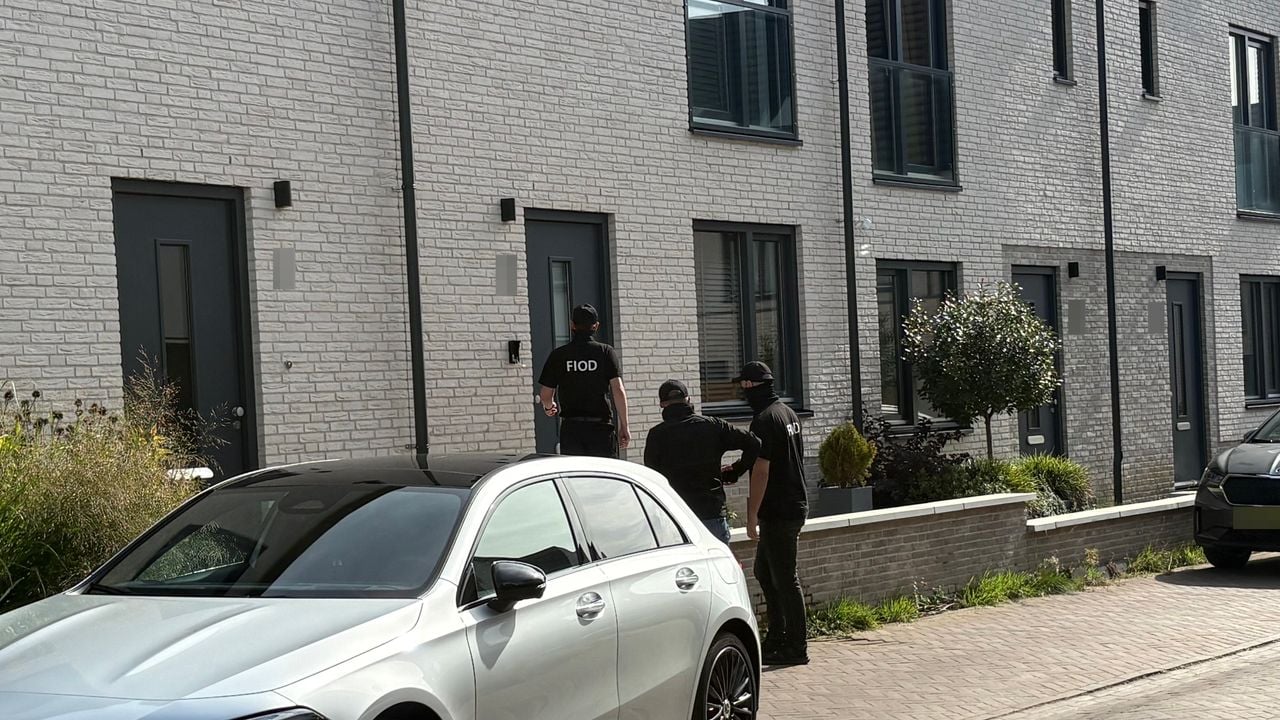 Andere invallen in Eindhoven (foto: redactie).