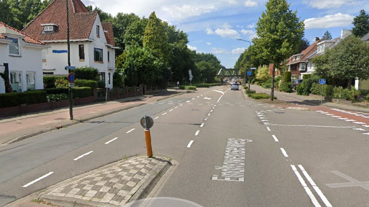 Jermo trok vanaf het spoorviaduct op tot 126 km per uur (foto: Google Maps)