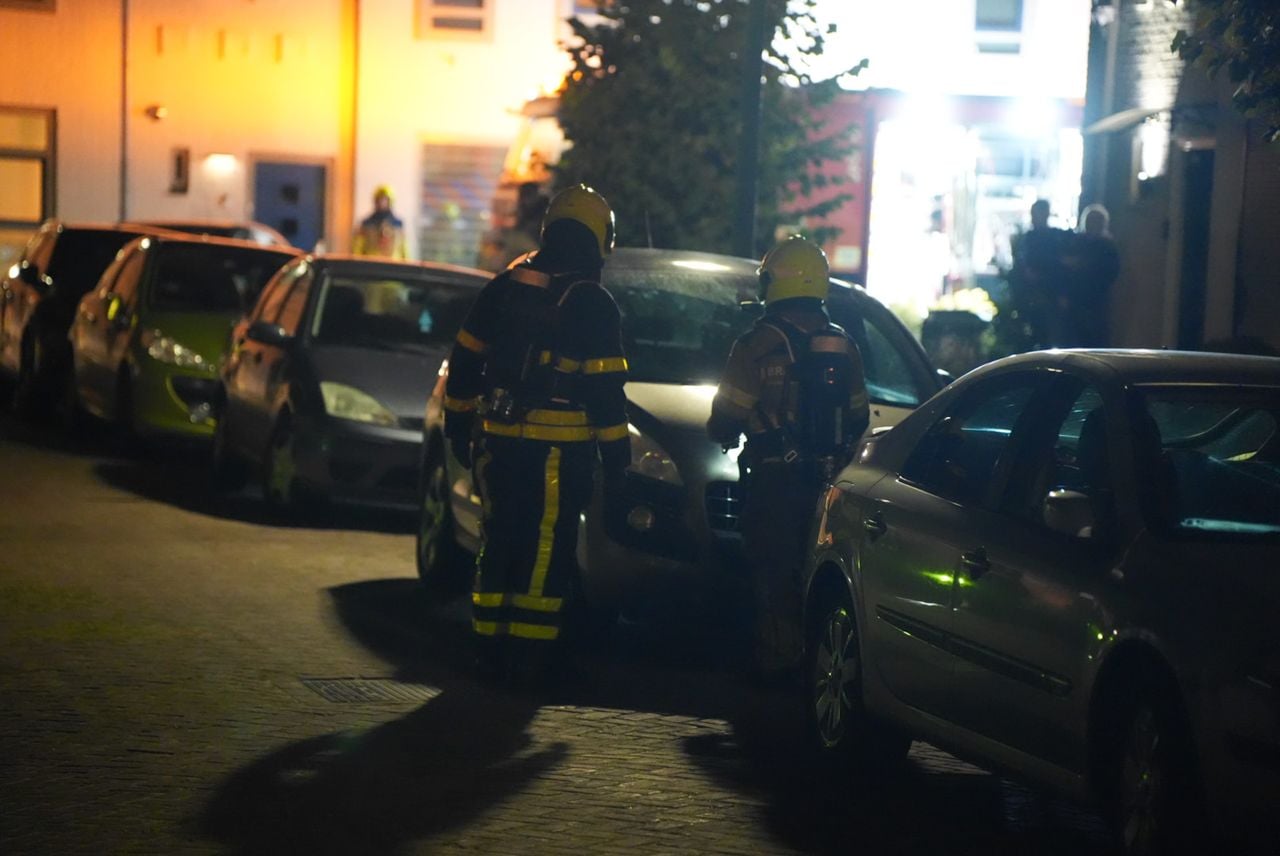 Straat kort afgesloten vanwege lekkende LPG-tank (foto: Persbureau Heitink).
