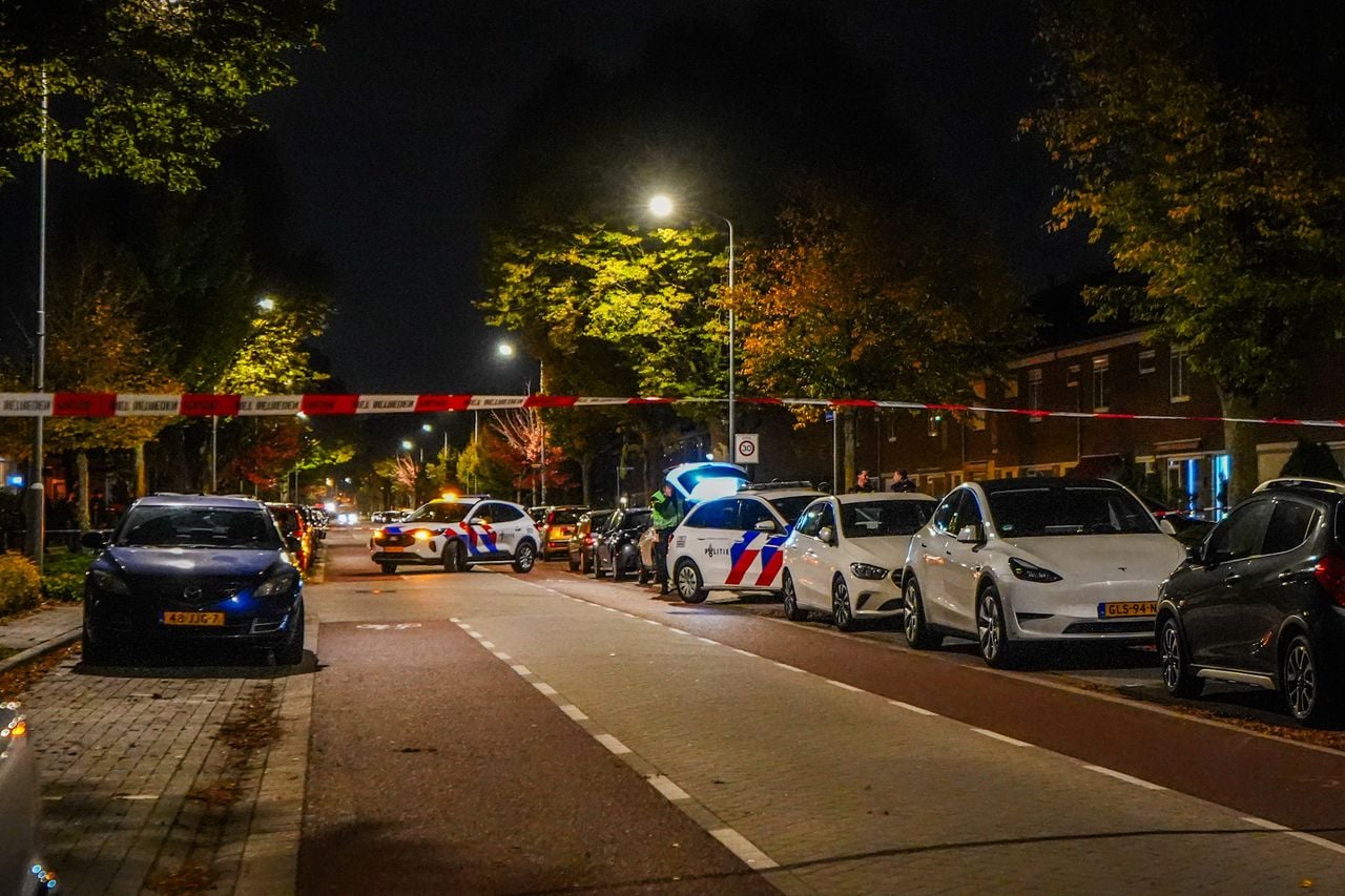 De straat werd compleet afgezet (foto: Persbureau Heitink).