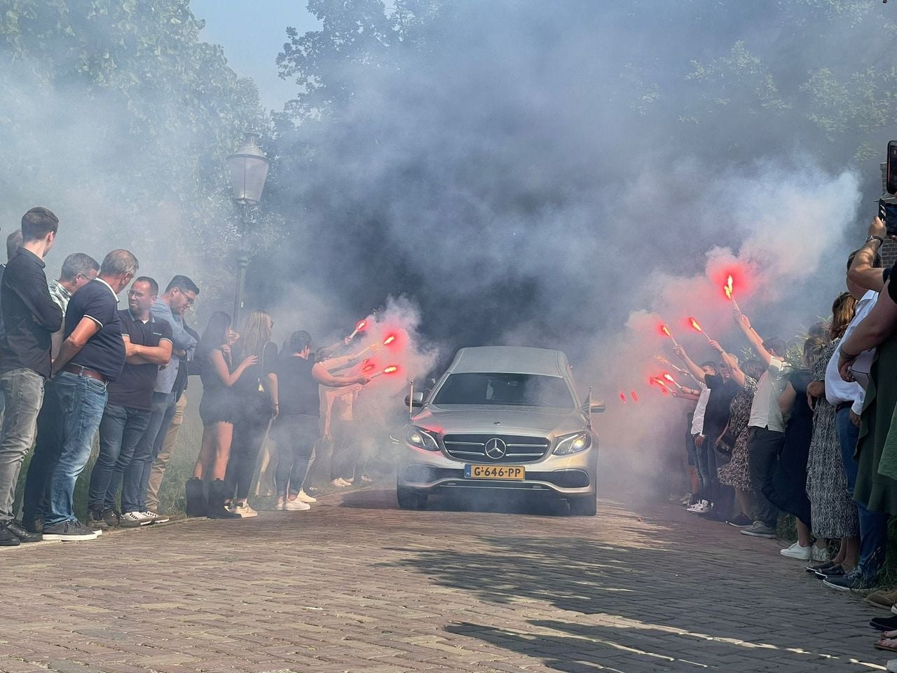 De erehaag na Jaspers uitvaart.