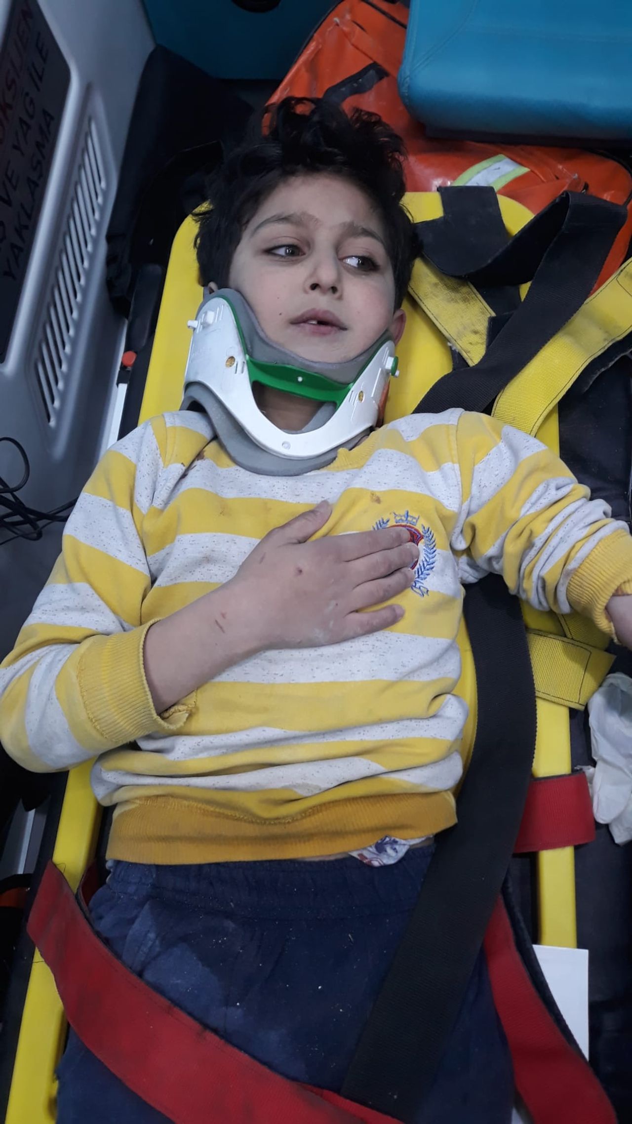 Humem direct nadat hij werd gered (foto: privécollectie familie).