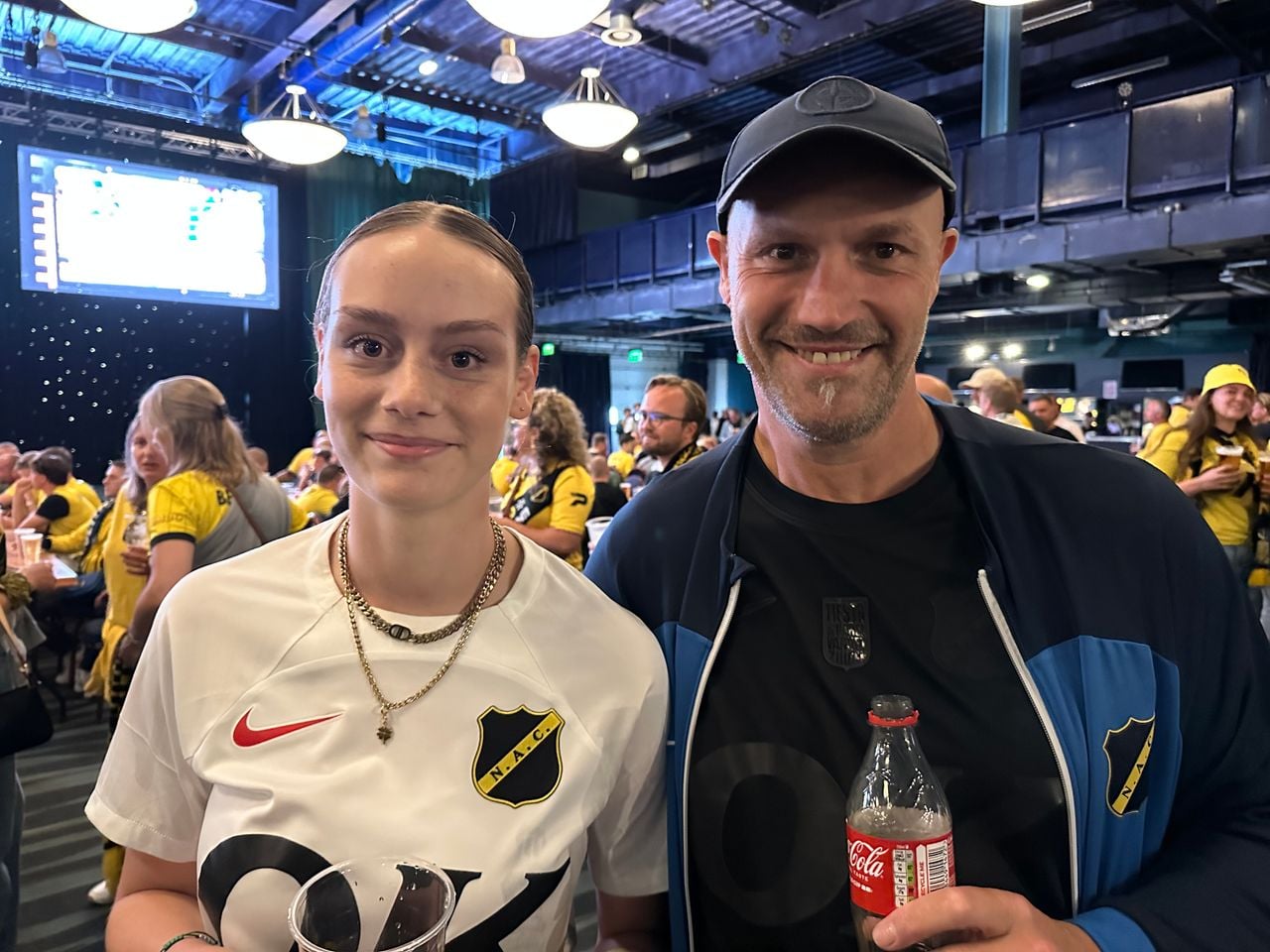 Louis en Sjors zijn allebei bezeten van NAC (foto: Omroep Brabant).