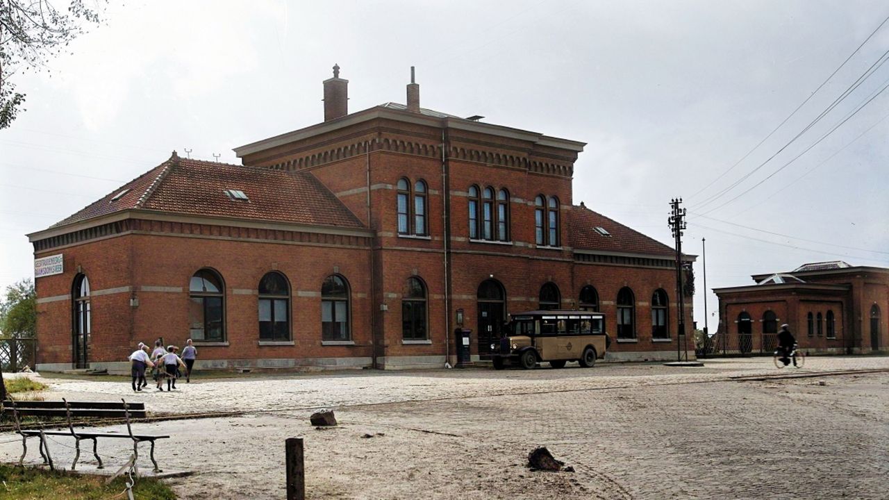 Het voormalige station van Geertruidenberg, onderdeel van het Halvezolenlijntje (foto: Cees Schuller).