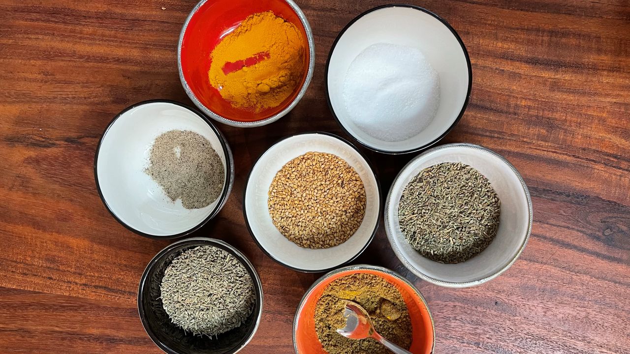 De kruiden voor de Marokkaanse 'Tchicha soep.'