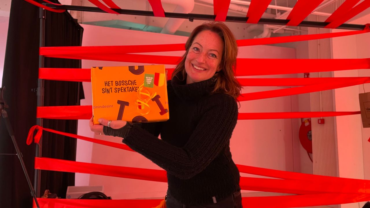 Hester werkte als hulppiet in de Verpak& Dicht centrale in Den Bosch (foto: Megan Hanegraaf).