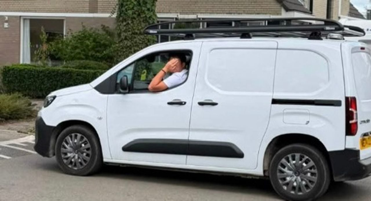De klusjesmannen in de Haagse Beemden (foto: prive).