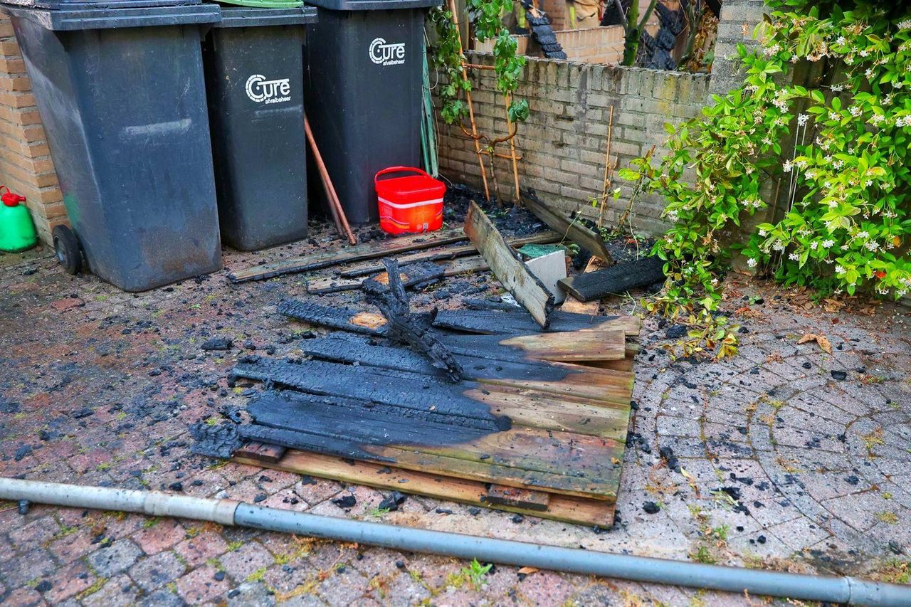 Een deel van de schade (foto: Rico Vogels/Persbureau Heitink).