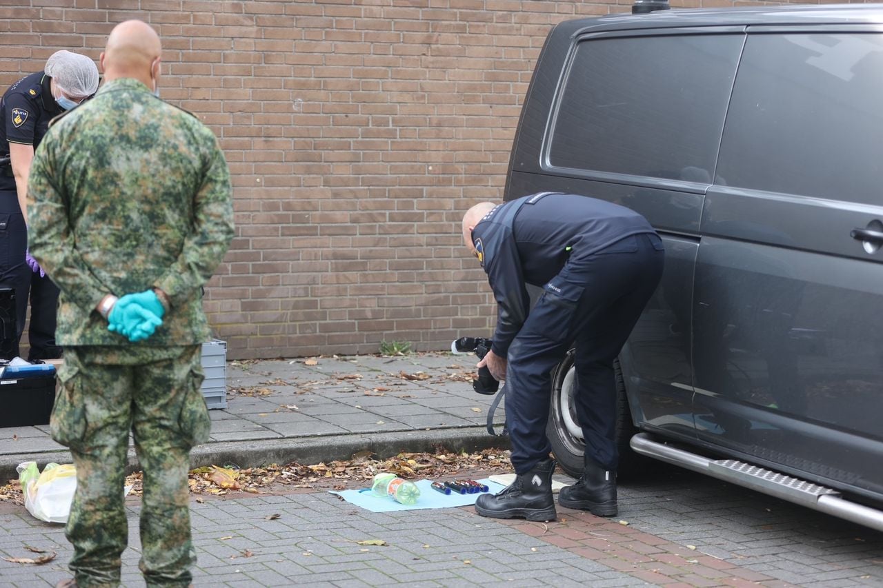 EOD ter plaatse (foto: Bart Meesters/Persbureau Heitink).