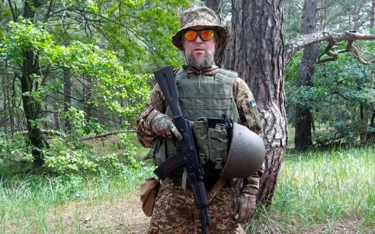 Dmytro Kushnir heeft zich moeten aansluiten bij het leger in Oekraïne (foto: Instagram Dmytro).