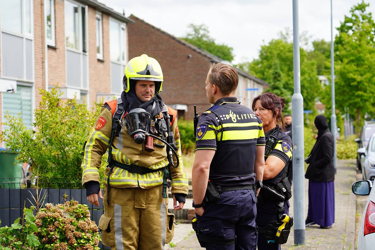 Ook de politie werd ingeschakeld (foto: Jeroen Stuve/Persbureau Heitink).
