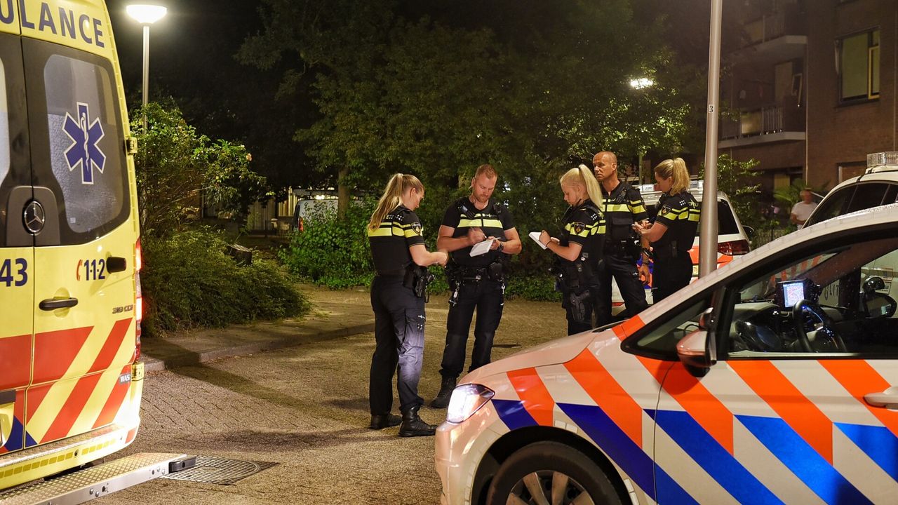 In juni vond er ook al een steekpartij plaats bij het Korvelplein in Tilburg (foto: Toby de Kort).