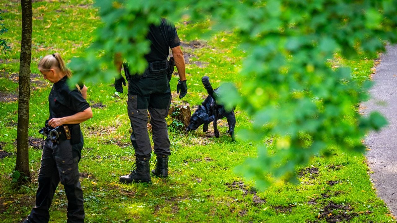 In de buurt begon de politie een onderzoek (foto: ANP).