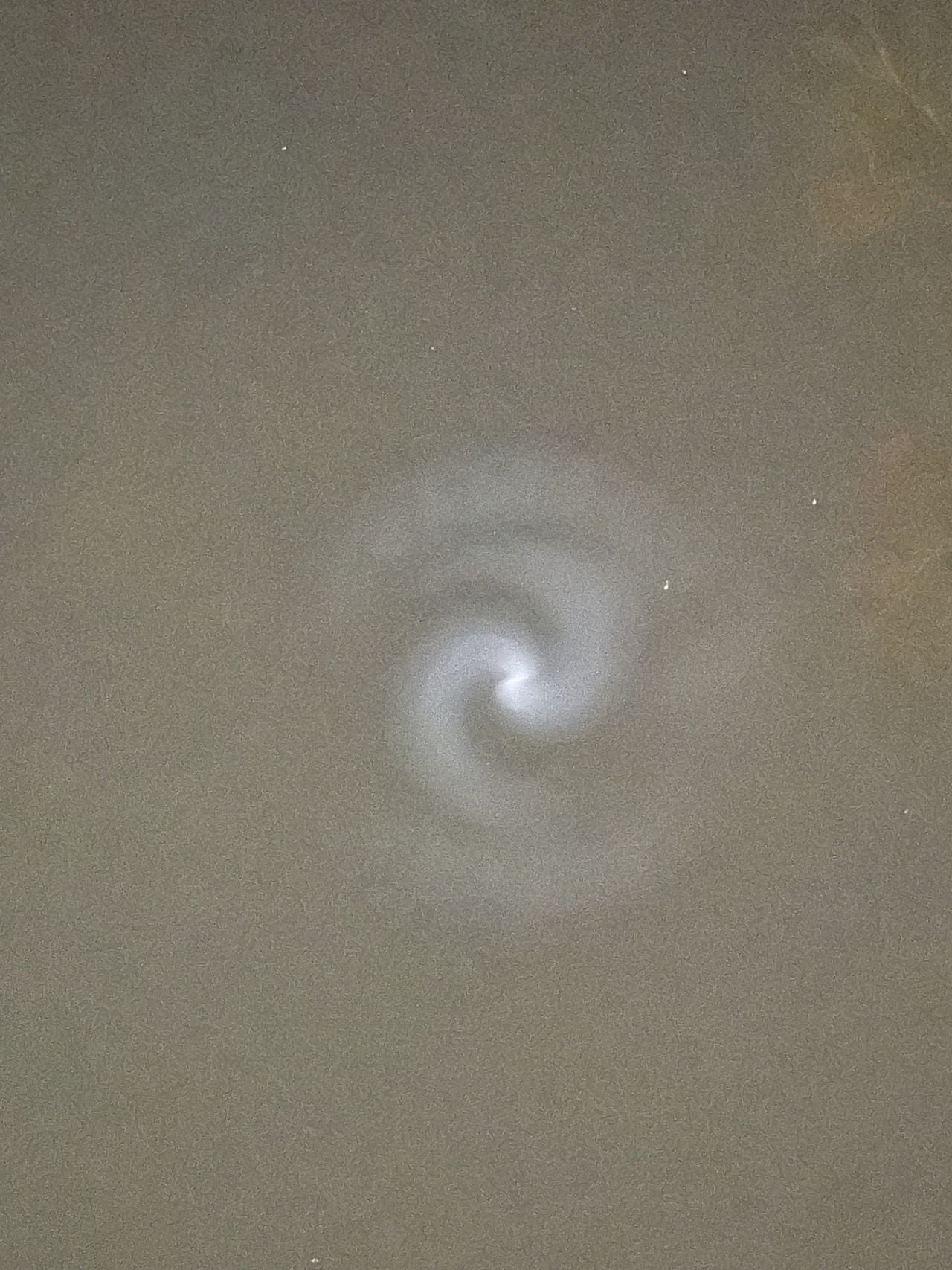 Ook boven Nuenen was het fenomeen te zien (foto: Yvette Willemsen).