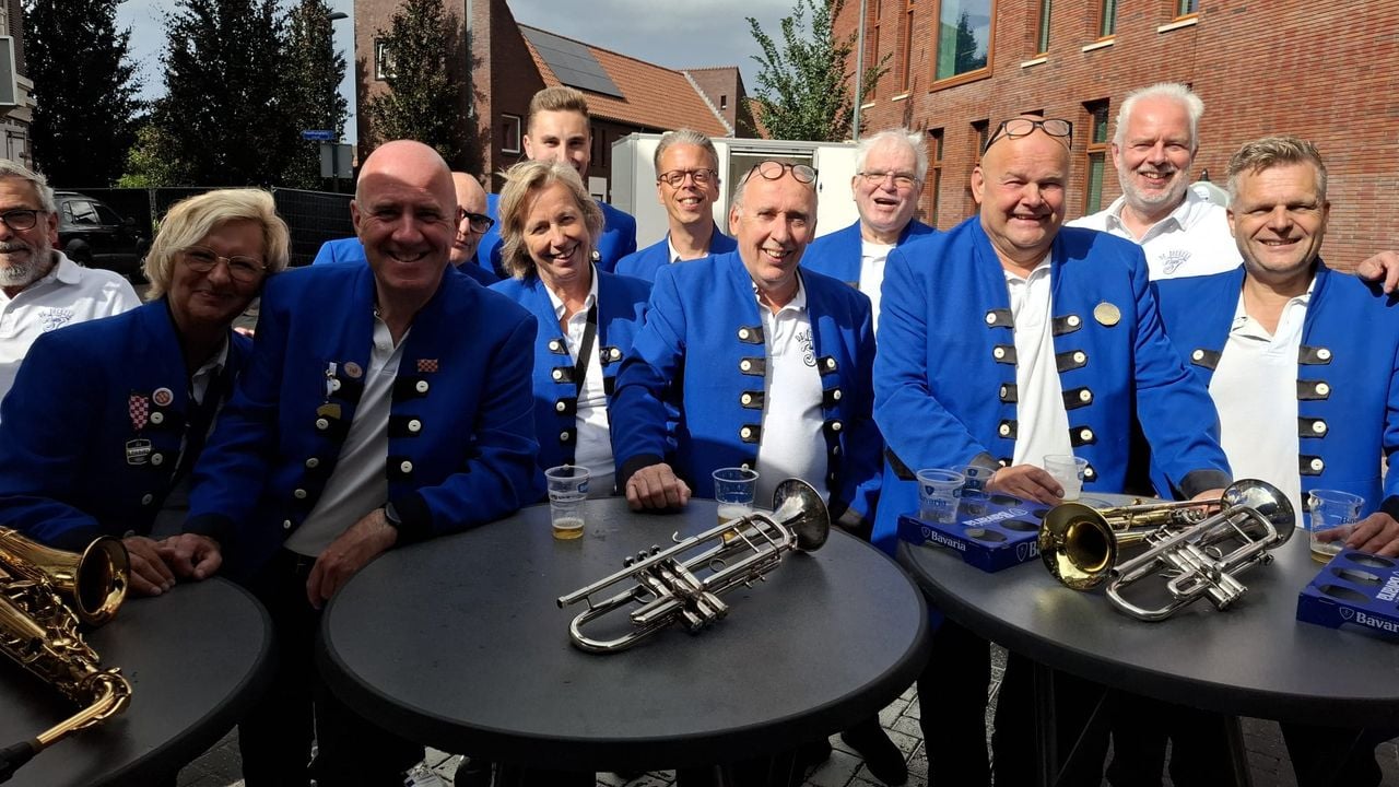 Dweilorkest de Joekels uit Boxmeer (foto: Leon Voskamp).