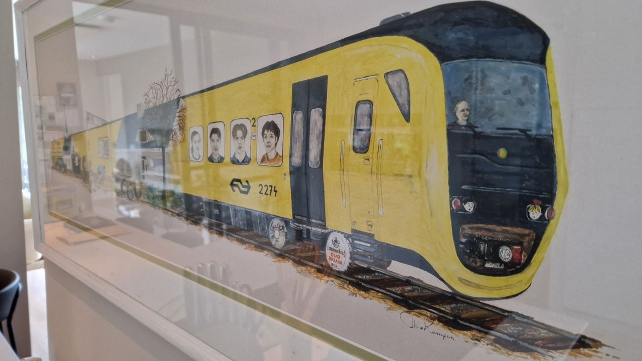 De levensloop van Huub verwerkt in een trein (foto: Tom Berkers).