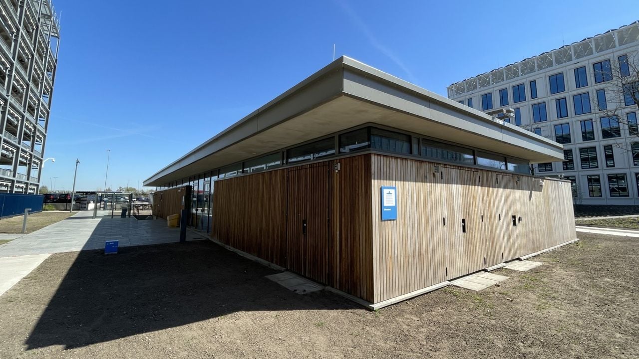 De ruimte waar medewerkers zich kunnen opfrissen (foto: Rogier van Son).