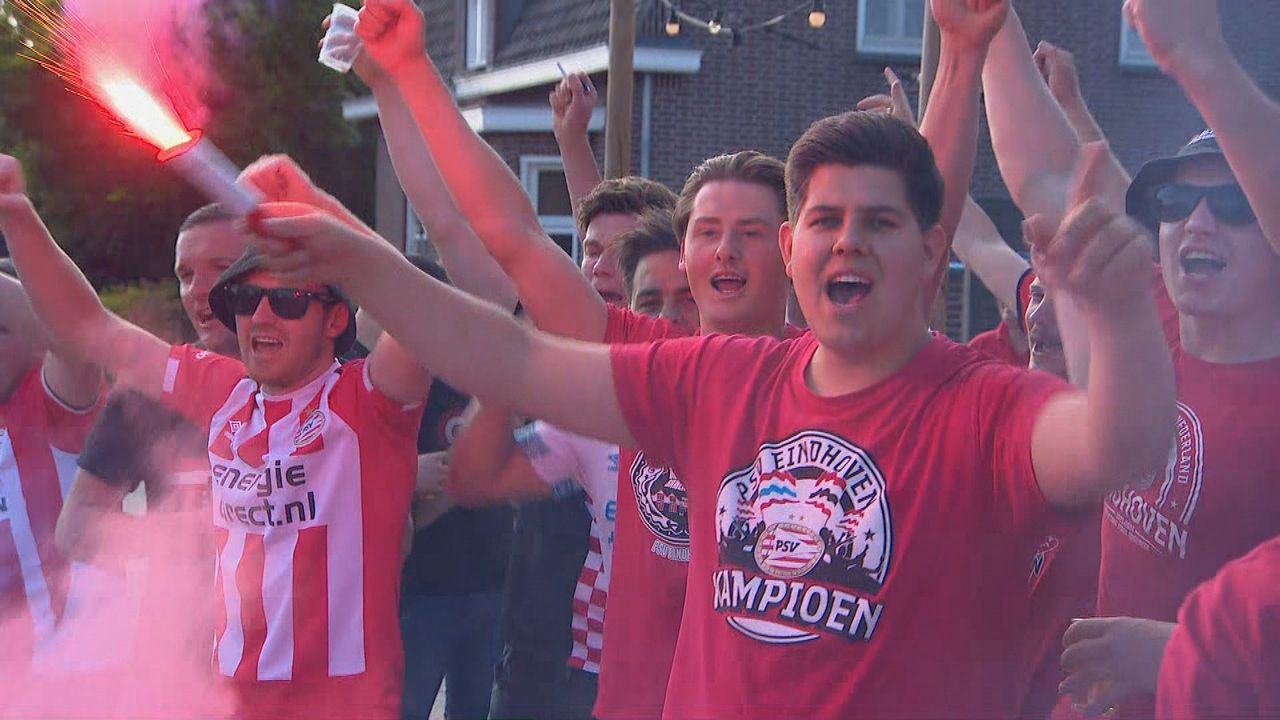 Feest voor café 't Schansoord (foto: Omroep Brabant).