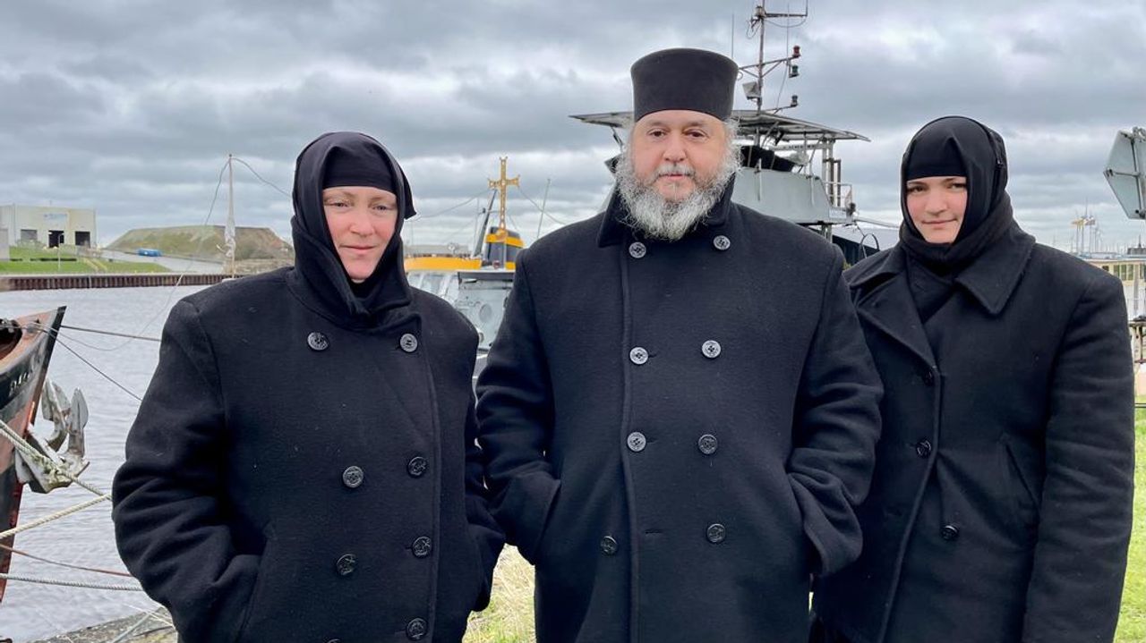 Zuster Elisabeth, pater-abt Abibos en zuster Mariam (foto: Erik Peeters)