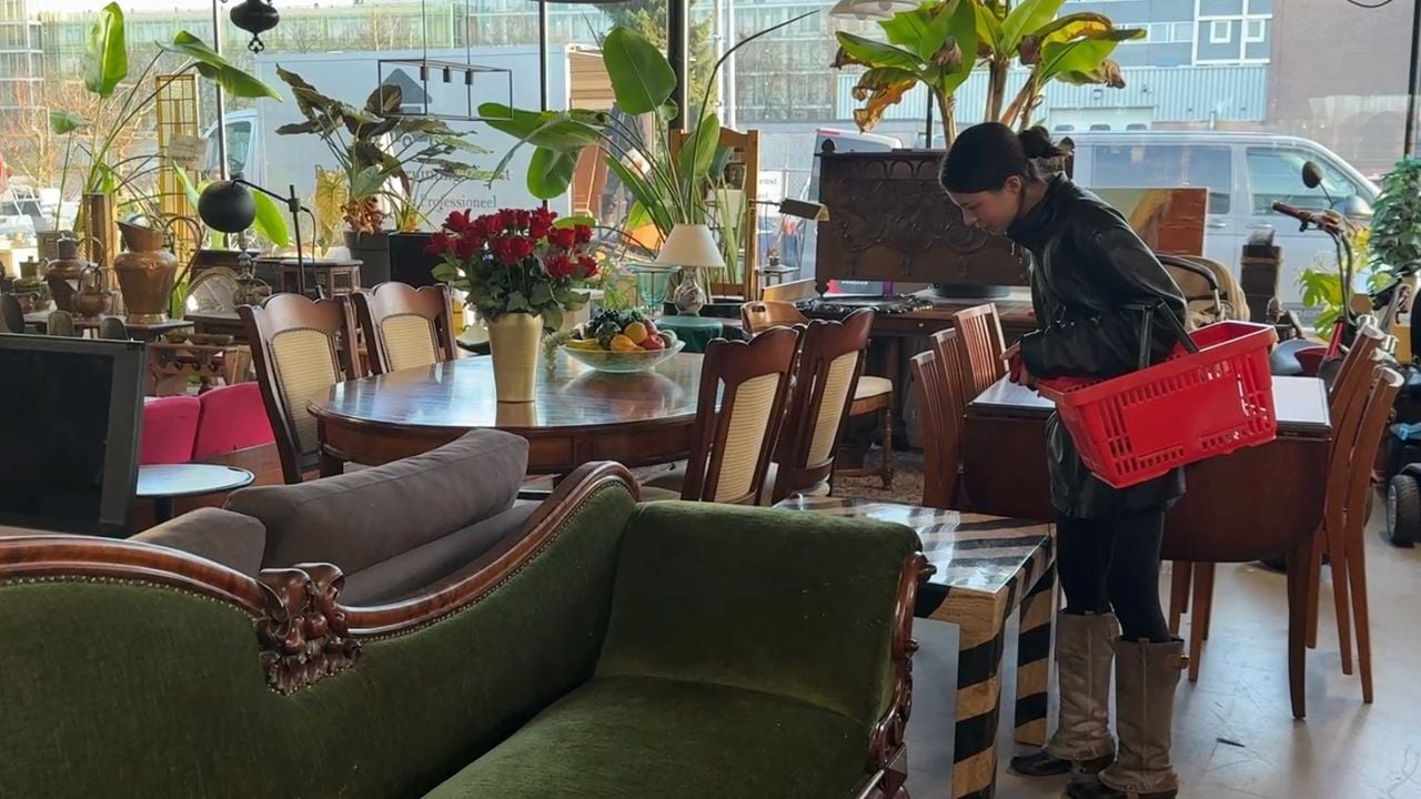 Op zoek naar parels bij Henkie's Hoekje.