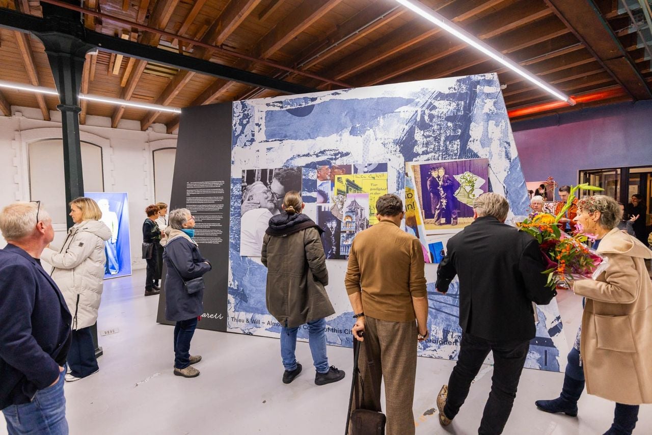 De opening van de tentoonstelling zaterdagavond (foto: Jeike Wullms).