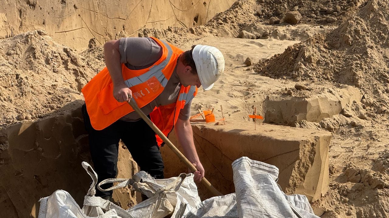 De greppen van het Romeinse kamp (foto: Jos Verkuijlen).