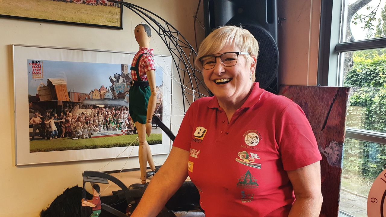 Mary zou graag een LEGO-versie van dit bouwwerk zien (foto:  Collin Beijk).