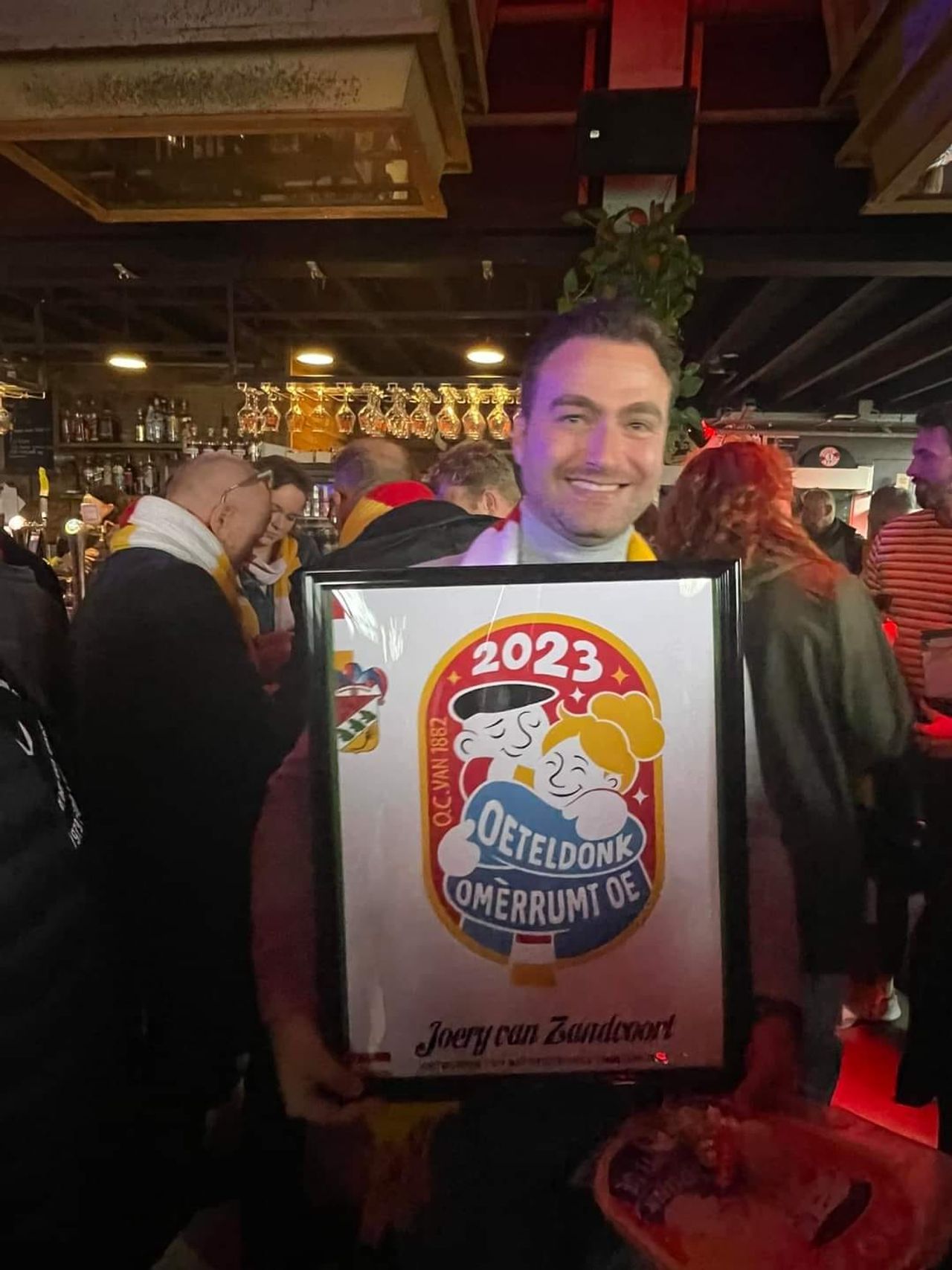 Joery met het winnende embleem 2023 (privéfoto).