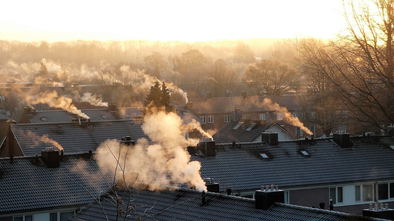 We werden wakker met witte daken (foto: Mart K.)