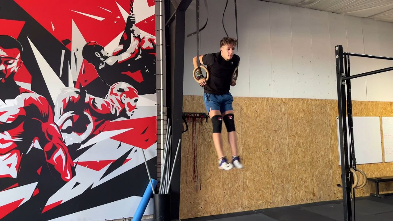 Ole's favoriete oefening: de ringen (foto: Omroep Brabant).