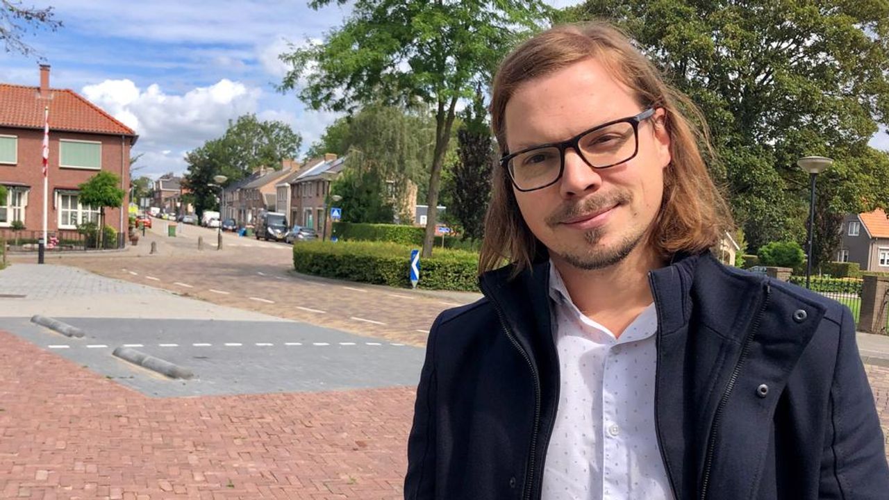 Michel Dückers van Nivel onderzoekt de oorzaak van de luchtwegaandoeningen (foto: Erik Peeters).