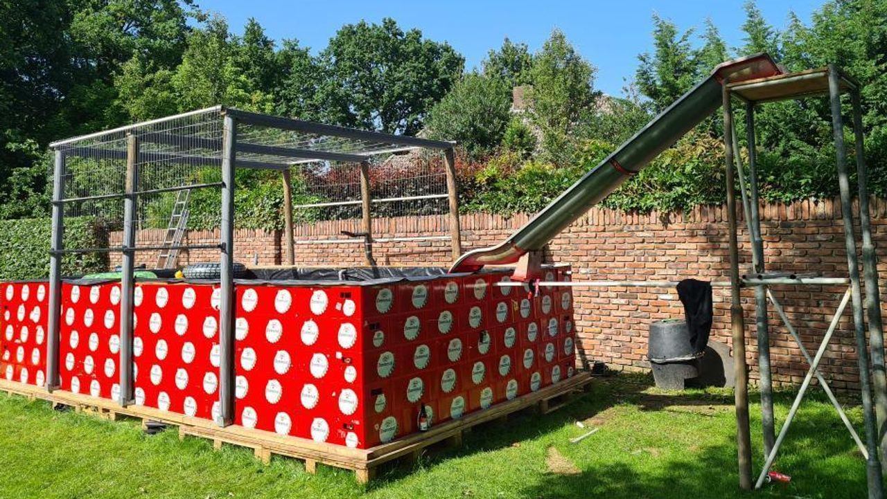 Wat is een zwembad zonder glijbaan?