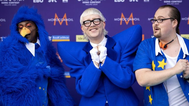 Appie Mussa uit Den Bosch als blauwe vogel (foto: ANP).