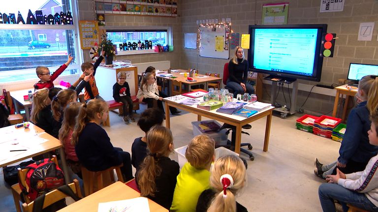 Kinderen op een basisschool, niet in Breda (archieffoto Omroep Brabant)