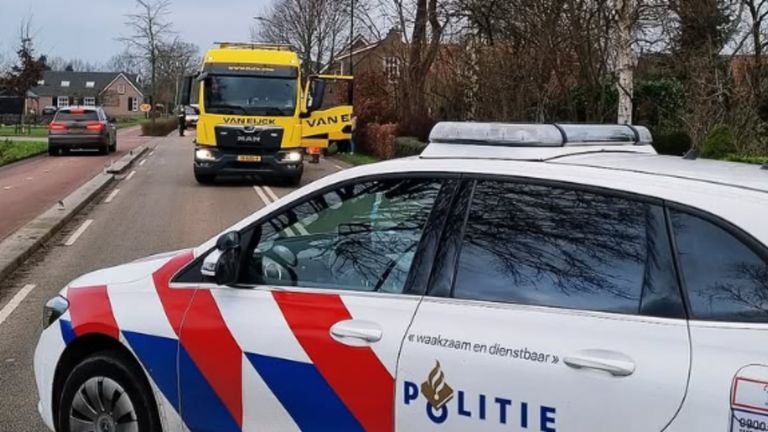 Aanrijding in Dongen (foto: Instagram politie_langstraat).