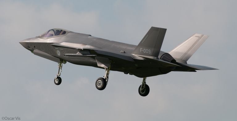 Een F35 op de foto gezet door Oscar Vis (foto: Oscar Vis).