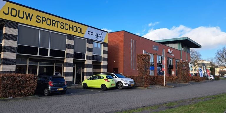 Sportscholen rondom de Euterpelaan in Oss moeten plaatsmaken voor woningbouw (foto: Leon Voskamp). 