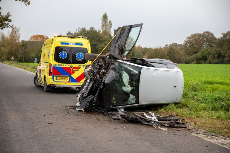 Onder meer een ambulance werd ingeschakeld (foto: Christian Traets/SQ Vision).