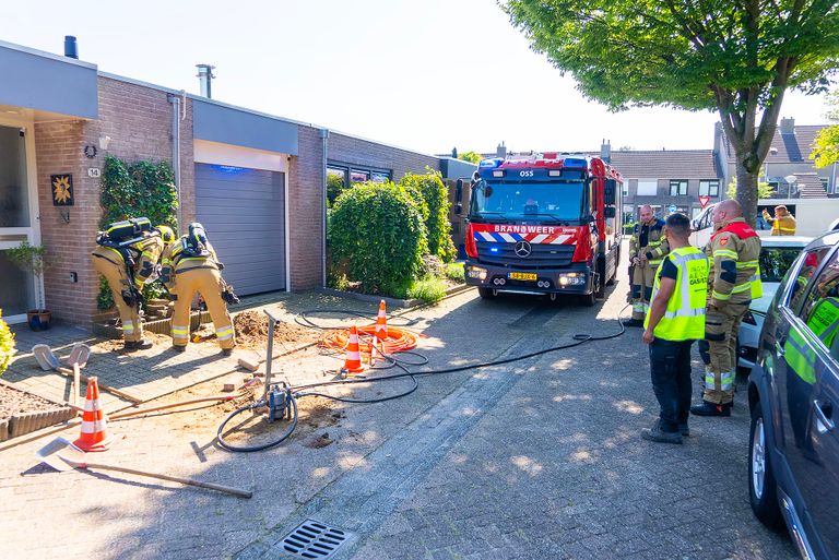 Het ging mis in Oss tijdens de aanleg van een glasvezelnetwerk (foto: Gabor Heeres/SQ Vision).