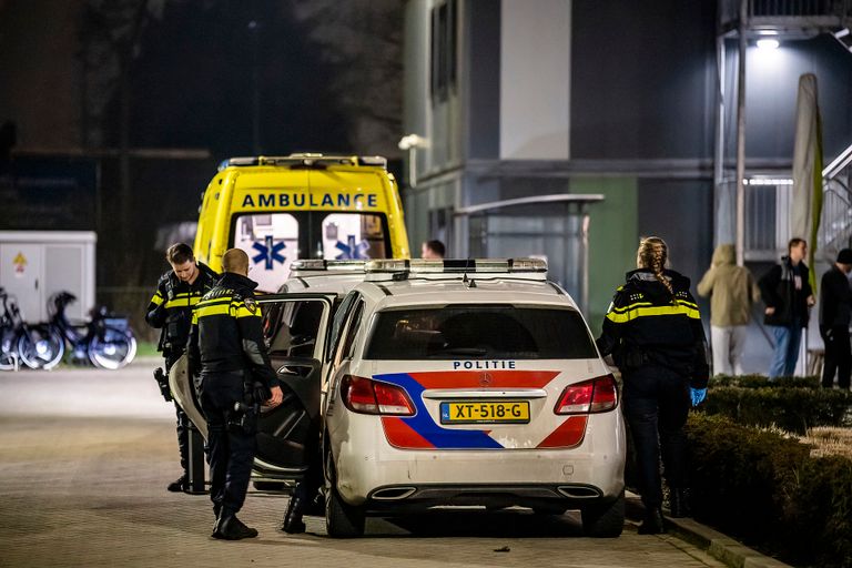 Na de steekpartij in Waalwijk zou een verdachte zijn aangehouden (foto: Jack Brekelmans/SQ Vision).