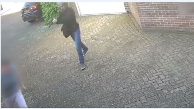 Schutter poging liquidatie Best op 7 mei 2018. (Foto: politie)