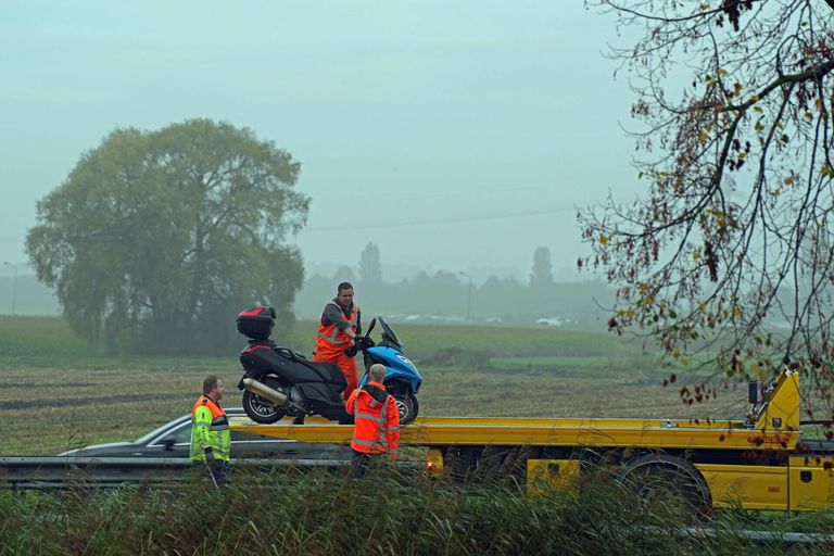 De motor moest worden afgevoerd (foto: Erik Haverhals/SQ Vision).