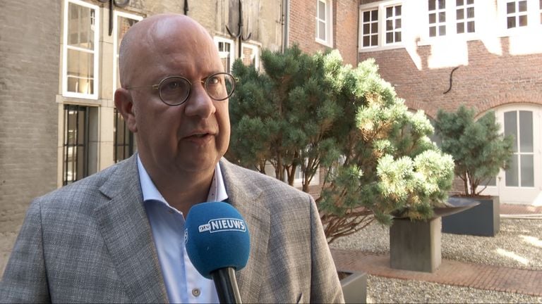 Brurgemeester Jack Mikkers (foto: Dtv Nieuws).
