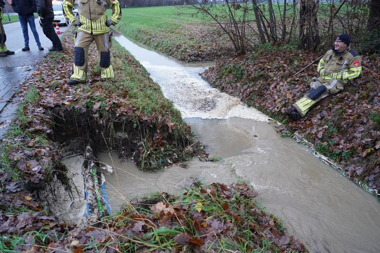 De wateroverlast in Dorst (foto: Jeroen Stuve/SQ Vision Mediaprodukties).